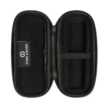 Offenes Storz & Bickel VEAZY Case schwarz – zeigt Innenraum mit Platz für Vaporizer und Zubehör